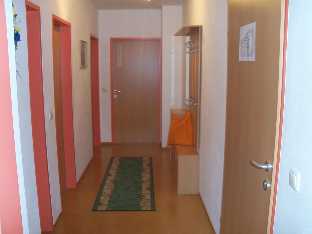 Ferienwohnung Haus Mary Russbach am Pass Gschütt Exterior foto
